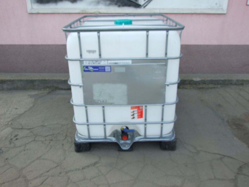 Használt, tisztított Schütz áttetsző fehér ADR 1000L IBC